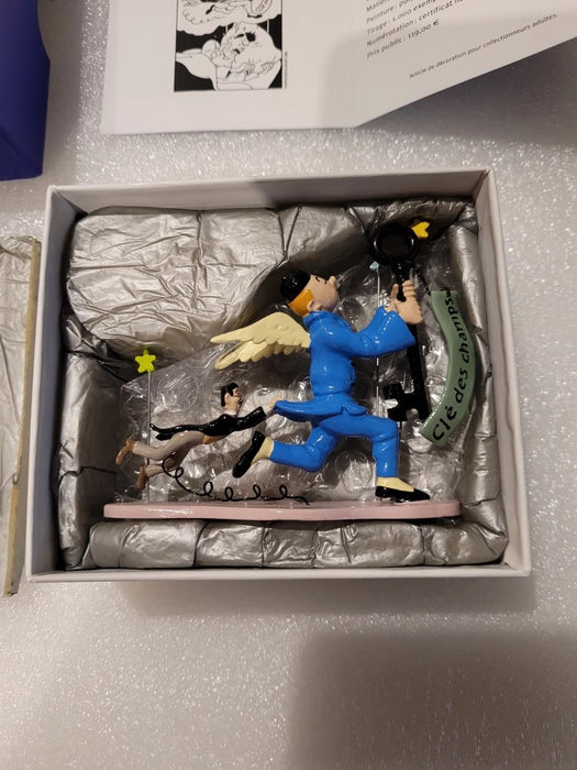 Tintin La Clé des Champs  Leblon Figurine Rare et Authentique