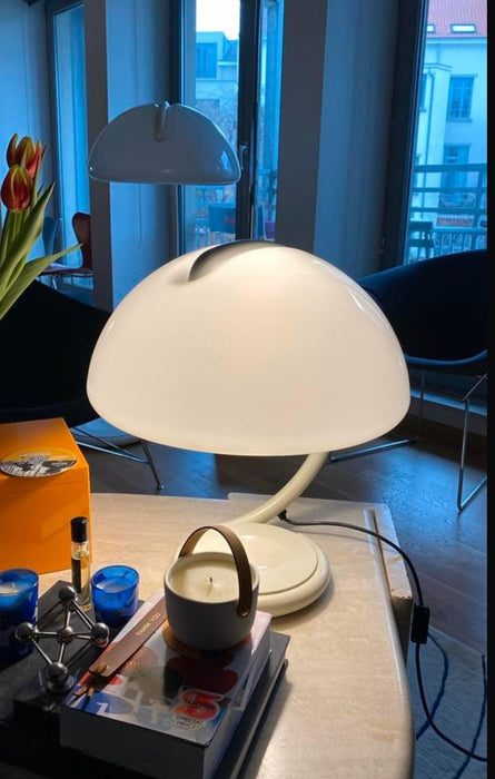 Lampe Serpente Martinelli Luce design italien 1965