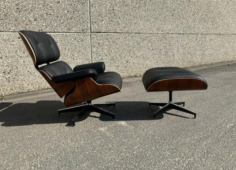 Fauteuil Herman Miller Eames Lounge avec repose-pieds