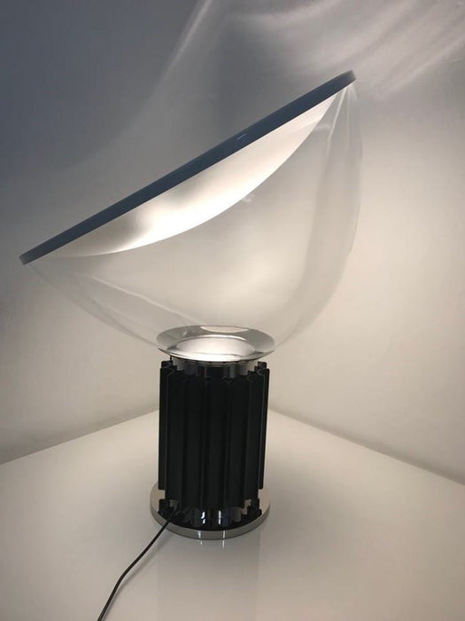 Lampe de table design Flos modèle Taccia Small