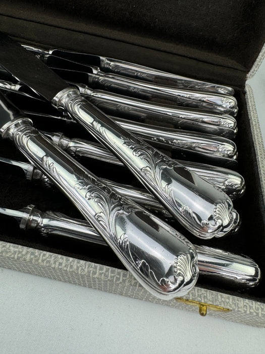 Couvert complet Christofle modèle Marly 142 pièces Métal argenté  Pour 12 personnes