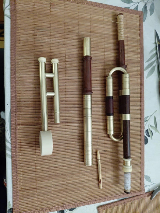 Demi-jeu de Uilleann Pipes en Ré (D) – Alan Ginsberg – Fabriqué au Pays de Galles (1997)