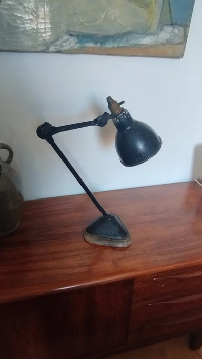 Ancienne lampe de bureau GRAS Ravel en acier – Design industriel