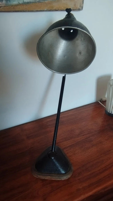 Ancienne lampe de bureau GRAS Ravel en acier – Design industriel