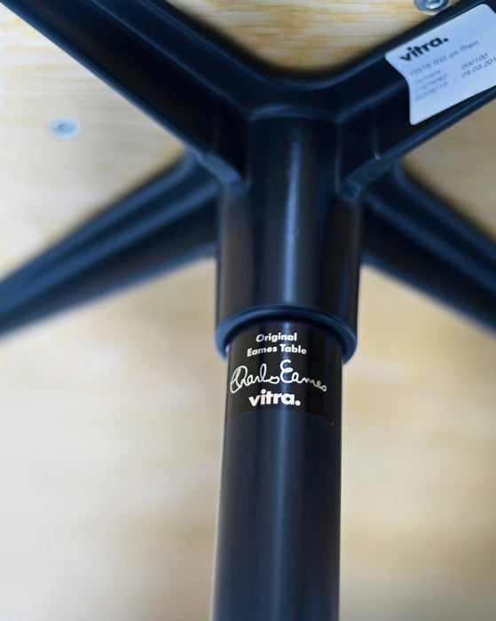 Table Vitra Segmented Table Charles & Ray Eames