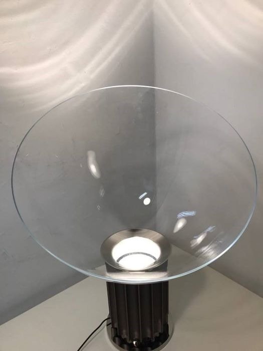 Lampe de table design Flos modèle Taccia Small