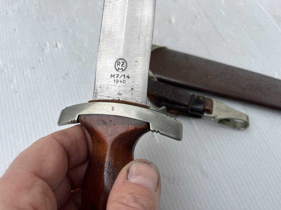 Dague Militaire Modèle 1933 Type Lourd avec Bélière d’Origine